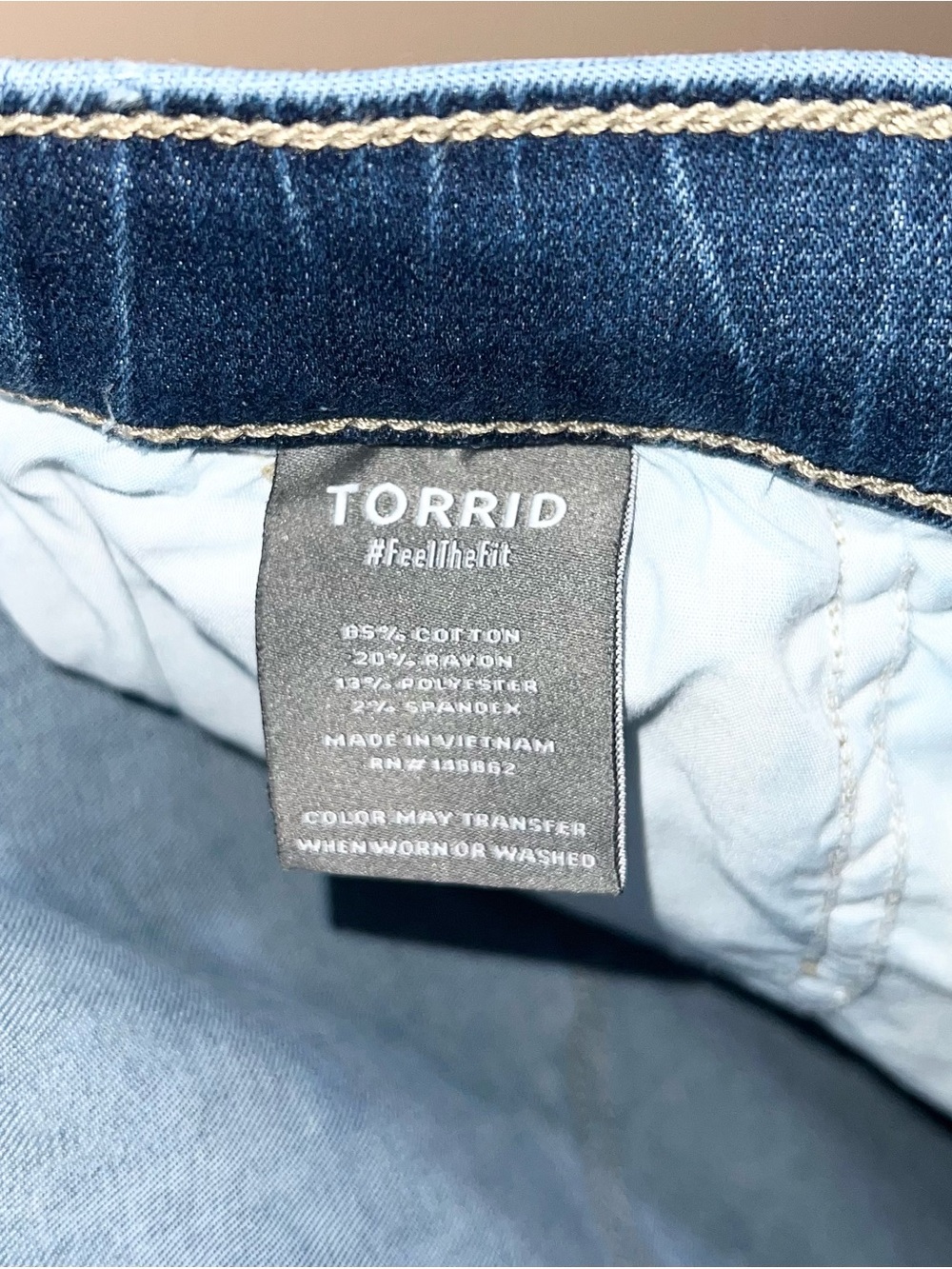 Torrid Weekend Boyfriend Straight Super Soft Jeans Women’s 2R Blue 2X 18-20 - Picture 5 of 7